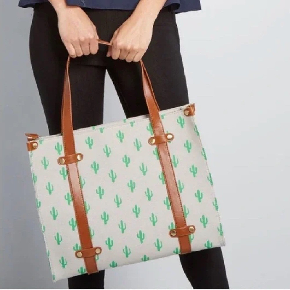 NEW Modcloth Camp Director Tote in Cactus - Carry All Satchel Cross Body Work